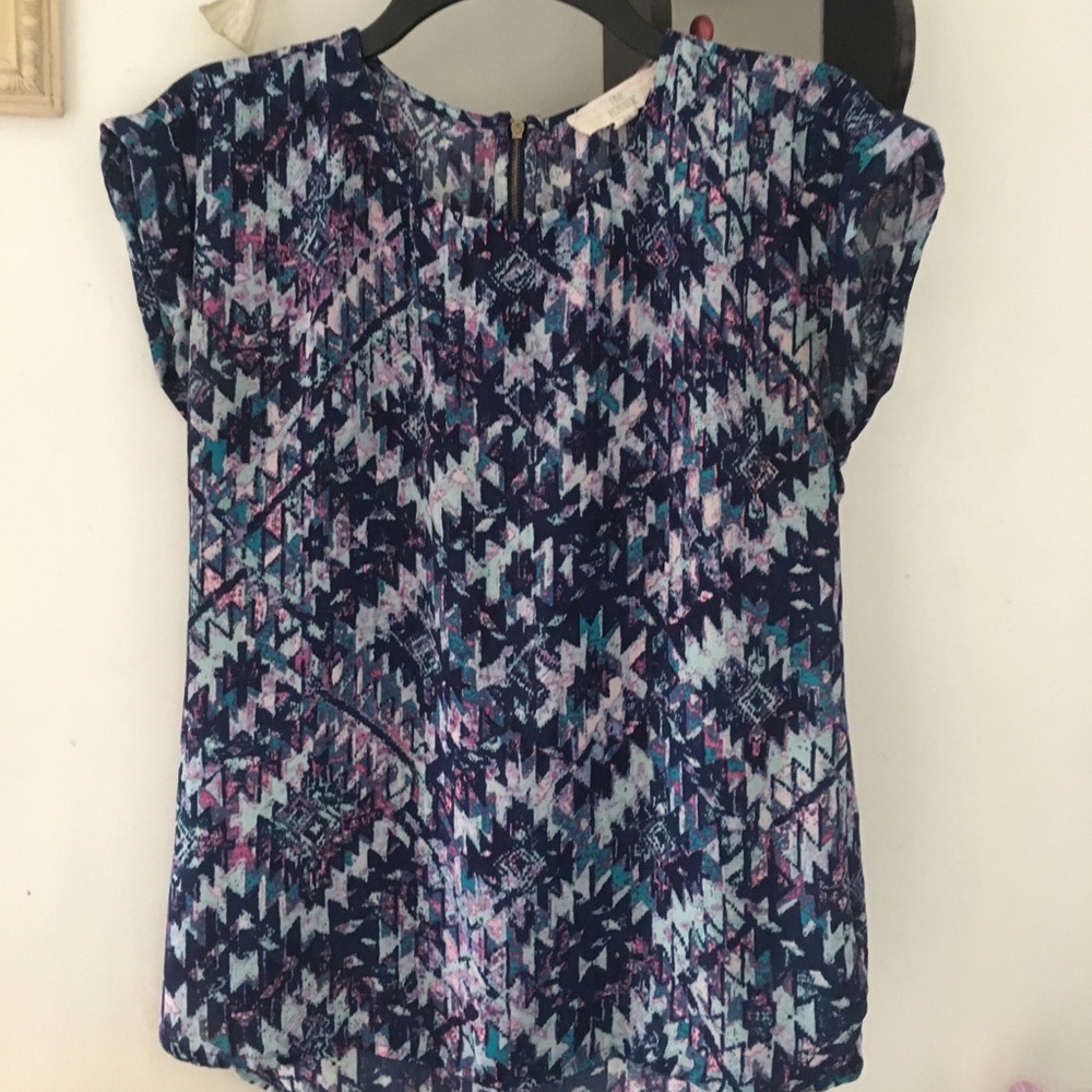 Women Blouse. Great for summer.